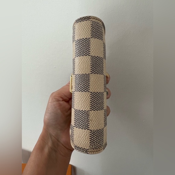 Louis Vuitton Damier Azur Trifold Joey Short Wallet on Chain w/insert! EUC - Picture 8 of 13